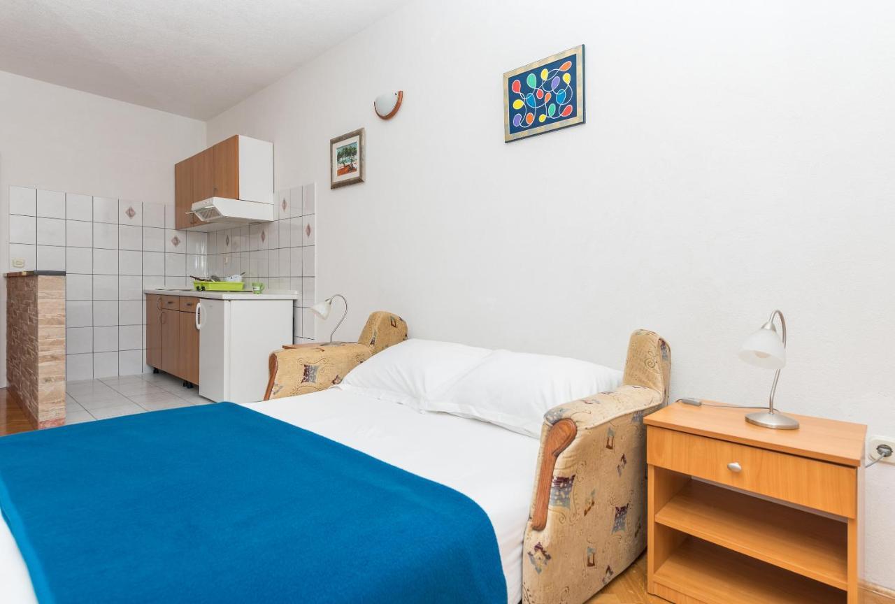Apartmani Petracie 德尔韦尼克 外观 照片