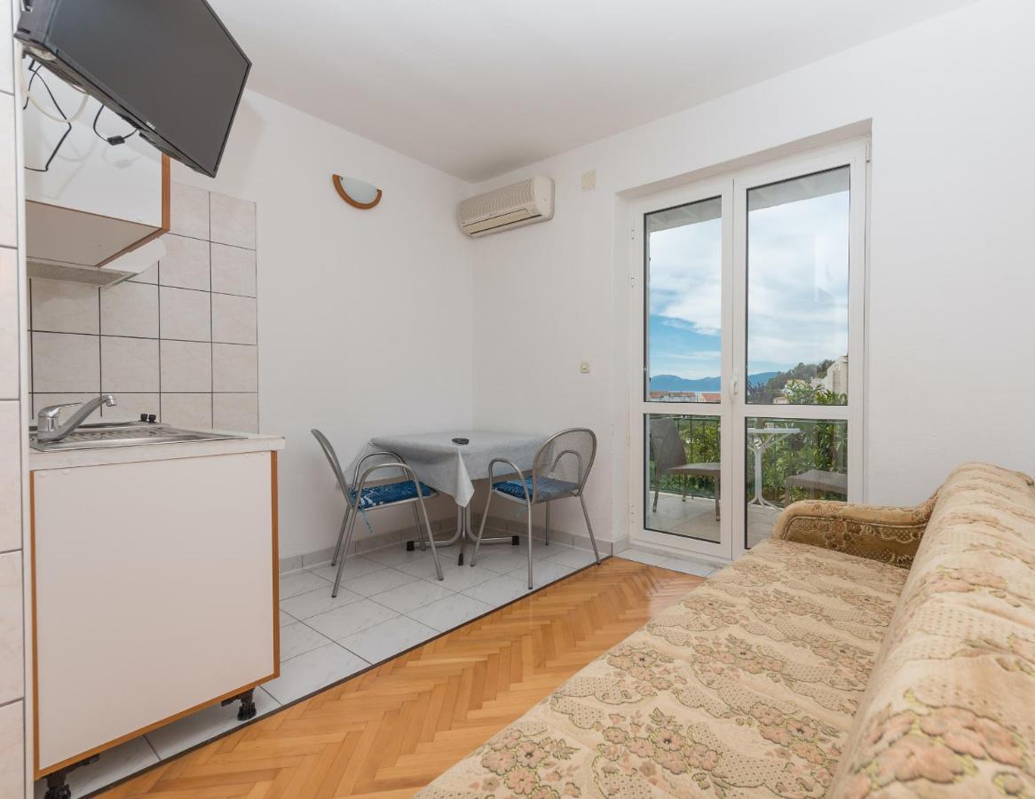 Apartmani Petracie 德尔韦尼克 外观 照片